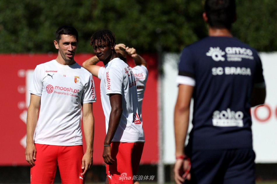 的复出充满 的复出充满