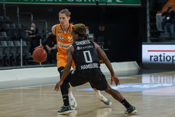 对于其伤病 对于其伤病